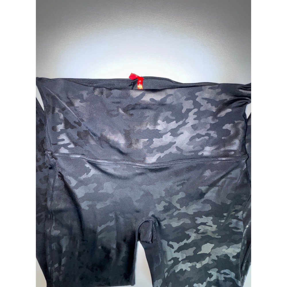 Spanx Faux Leather Camo Leggings Black High Waisted 1XL Camouflage Pants - Picture 4 of 14